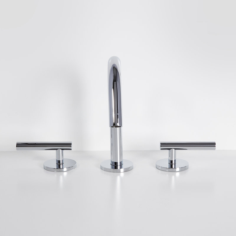 Cigno Deck Mount Widespread Faucet, Polished Chrome