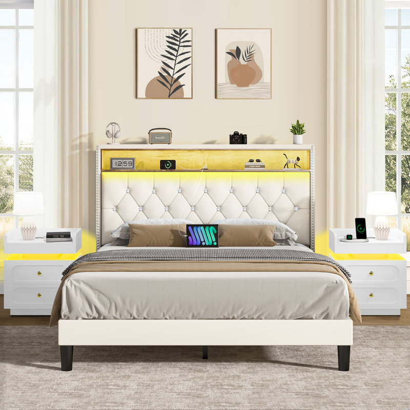 Lit plateforme avec tête de lit et lumières DEL, équipé d'une table de bout moderne pour l'ensemble de chambre à coucher 8