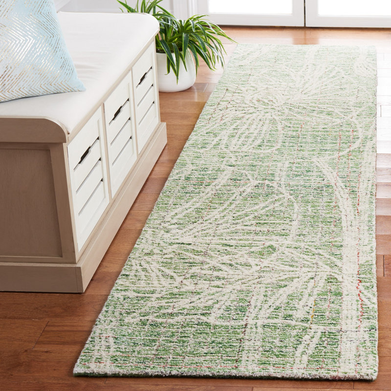 Heatherlynn Hand Tufted Wool/Cotton Floral Rug in Green/Ivory, Runner 2'3" x 9'