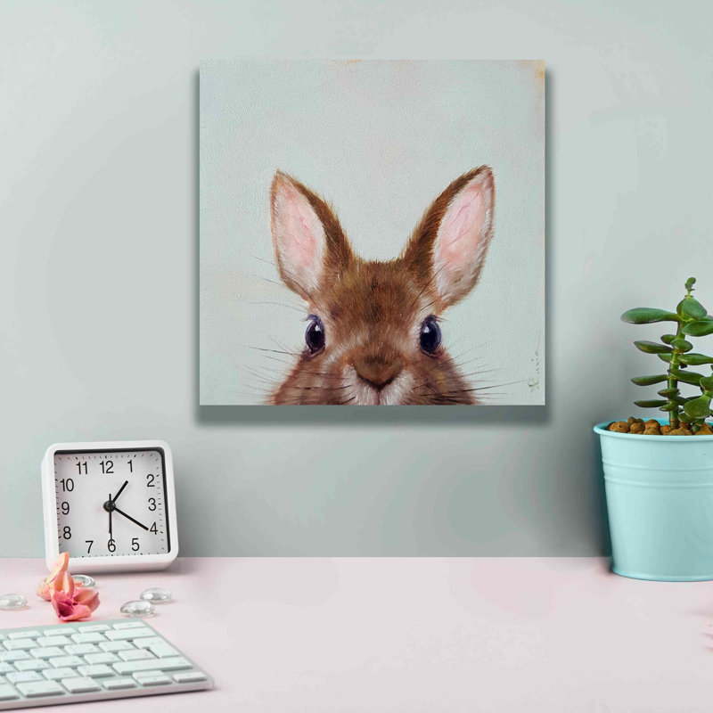 «Peek A Boo» par Lucia Heffernan, H 12 po x l 12 po x P 0,75 po