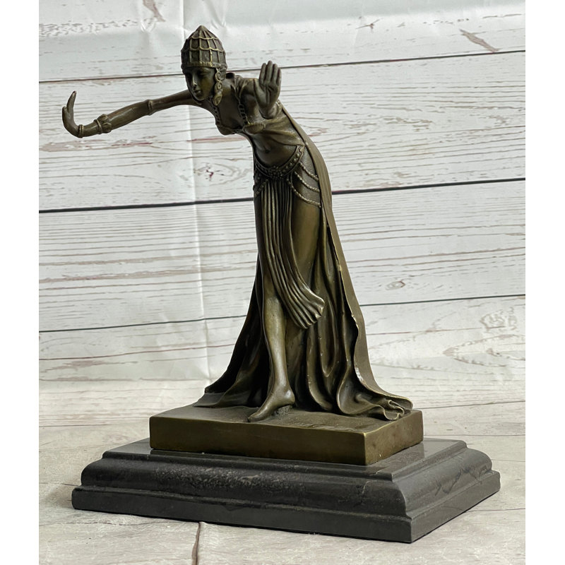 Figurines et sculptures Yarell