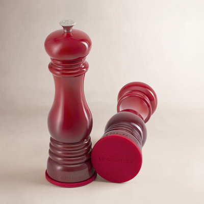 Le Creuset Silicone Salt and Pepper Mill Caps Set