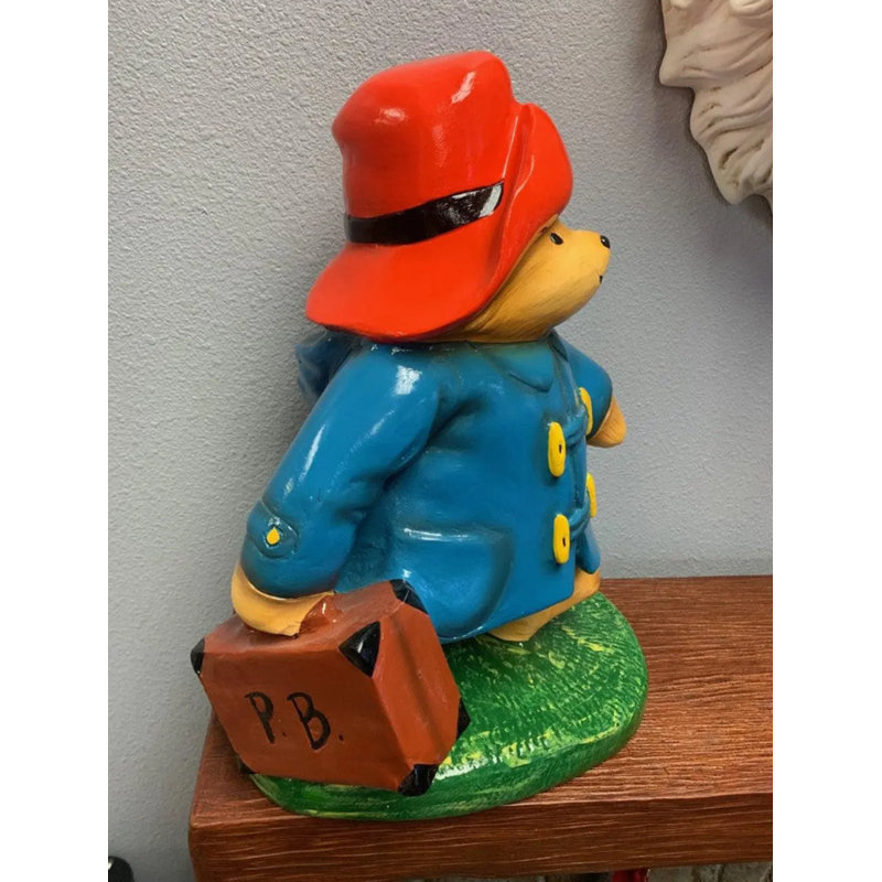 Travelling Bear Statue