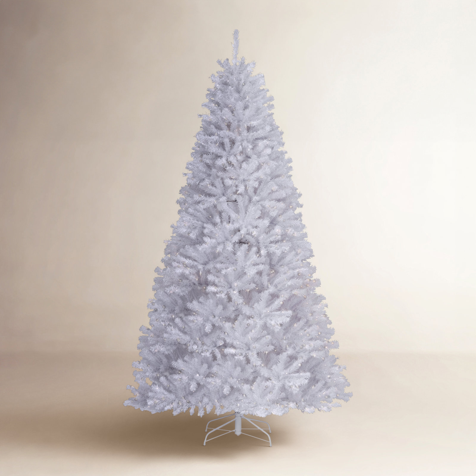 Pre-Lit Spruce Christmas Tree, 9'