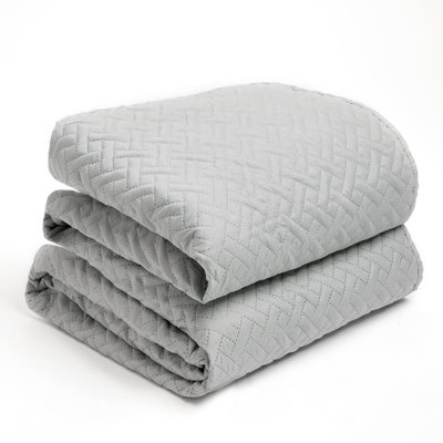 Fabria Throw Blanket