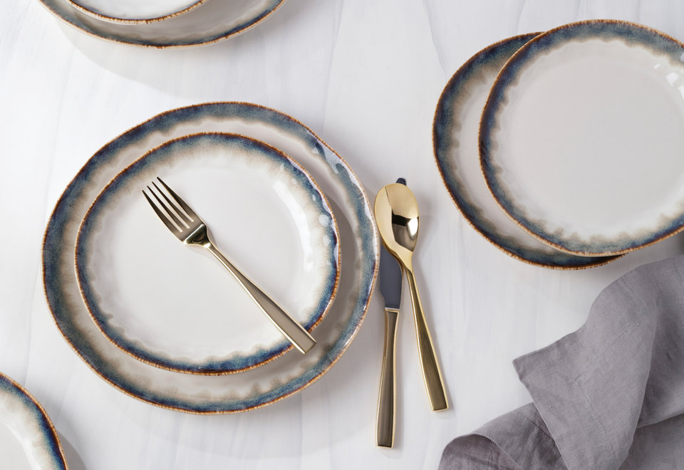 Dinnerware Sets