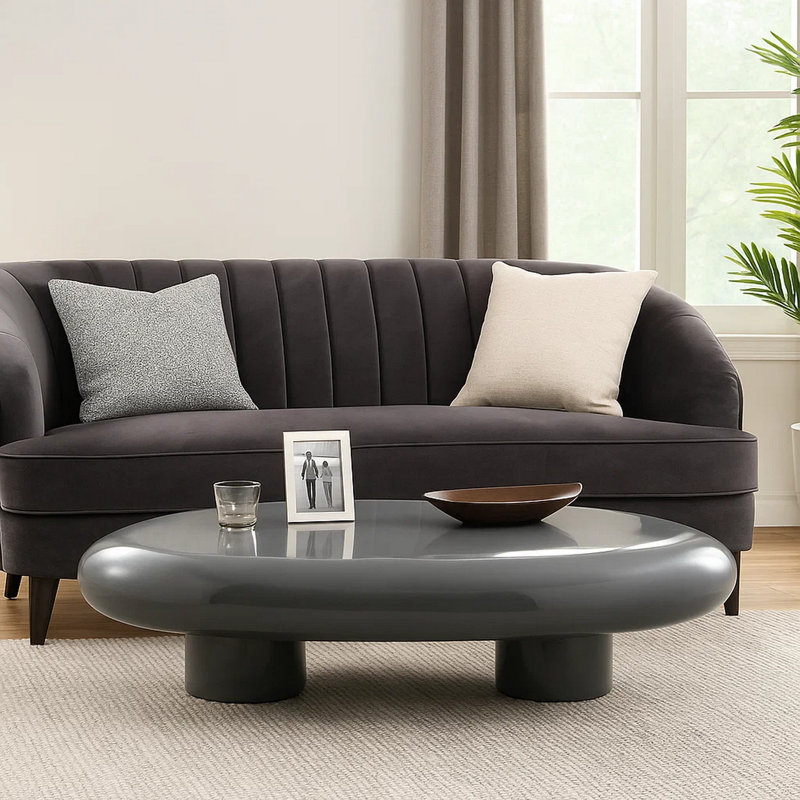 Table basse Fory, plateau ovale de 46 pouces avec base basse en métal, gris ultrabrillant