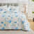Motif floral bleu est en rupture de stock