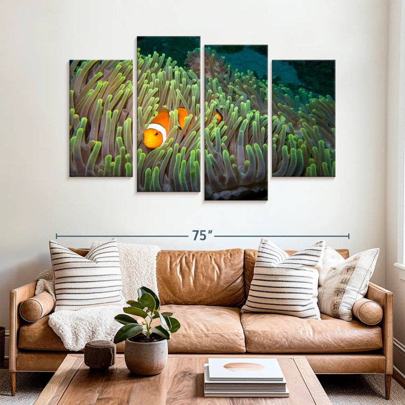 Brampt Underwater Clownfish, 42" H x 68" W
