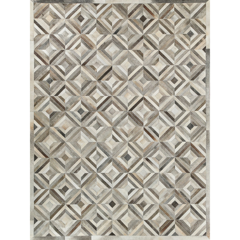 Natural Hide Cowhide Geometric Area Rug in Silver, Rectangle 5' x 8'