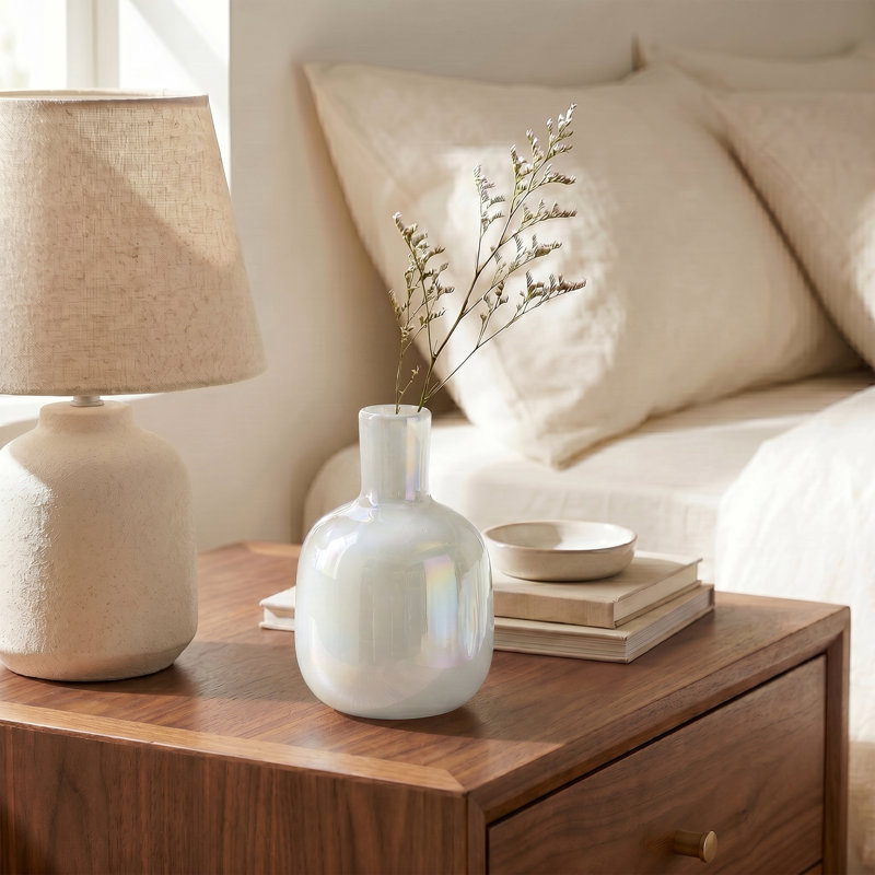Vase en verre blanc iridescent pour petites fleurs Opaline, Blanc