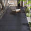 Carreaux de terrasse emboîtables pour des espaces extérieurs polyvalents, installation facile-111837052