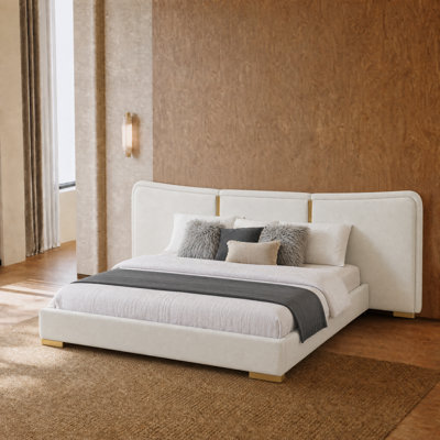 Très grande tête de lit tapissier à très grand lit très grand, pieds en tissu et métal galvanisé, cadre en panneau de fibres à densité moyenne, beige