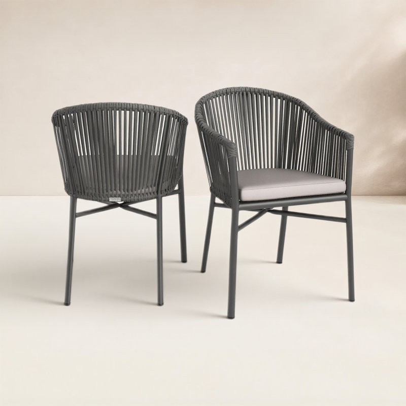 Chaise de patio avec coussin
