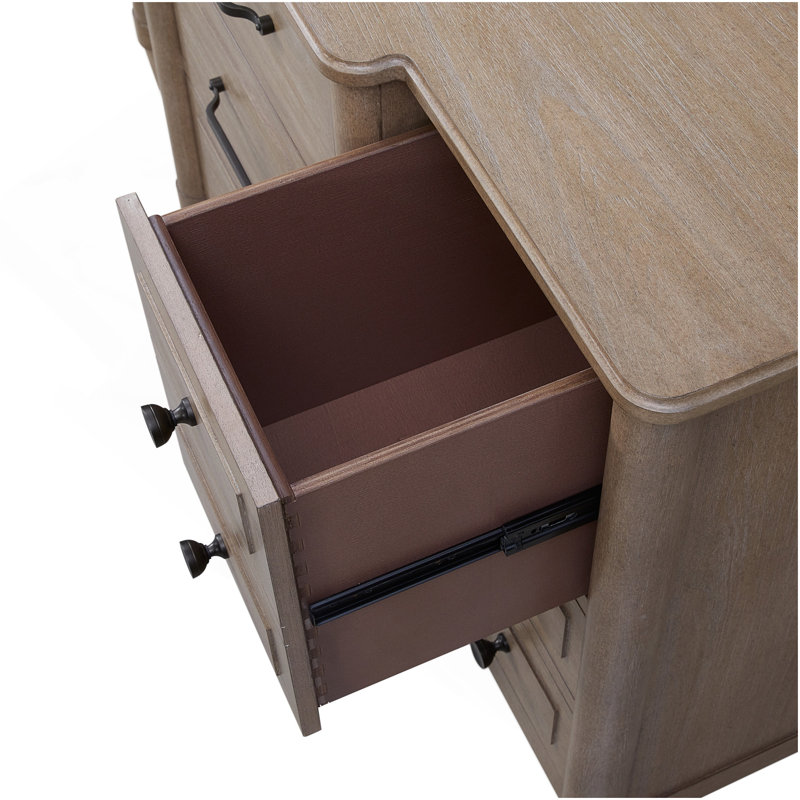 Petite commode Breakfront