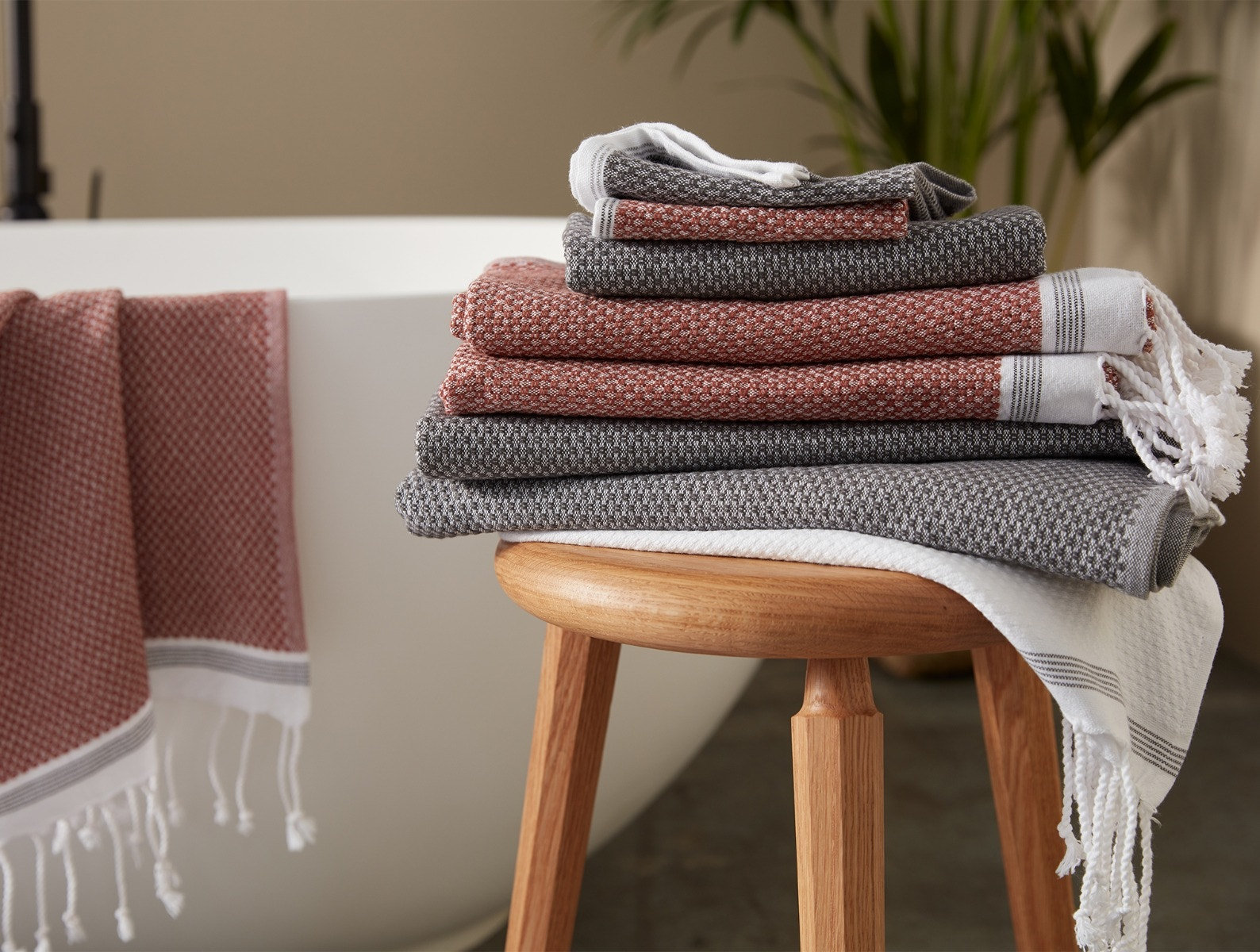 Mediterranean Organic Cotton Bath Towel, Deep Pewter/Tangerine, Bath Towel