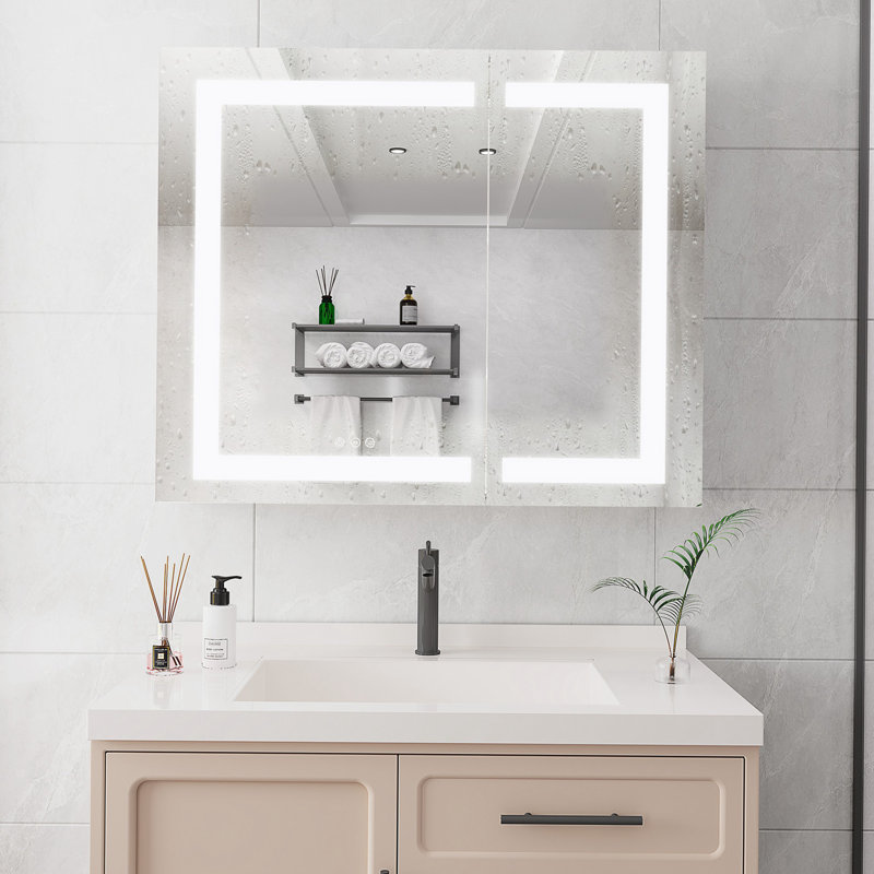 Miroir à pharmacie encadré l 30 po H 36 po Brisbin