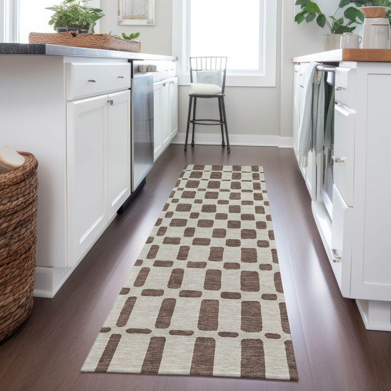  Rectangle Malek 1'8" X 2'6" Indoor/Outdoor Area Rug with Non-Slip Backing, Tapis de couloir 2 pi 3 po x 7 pi 6 po