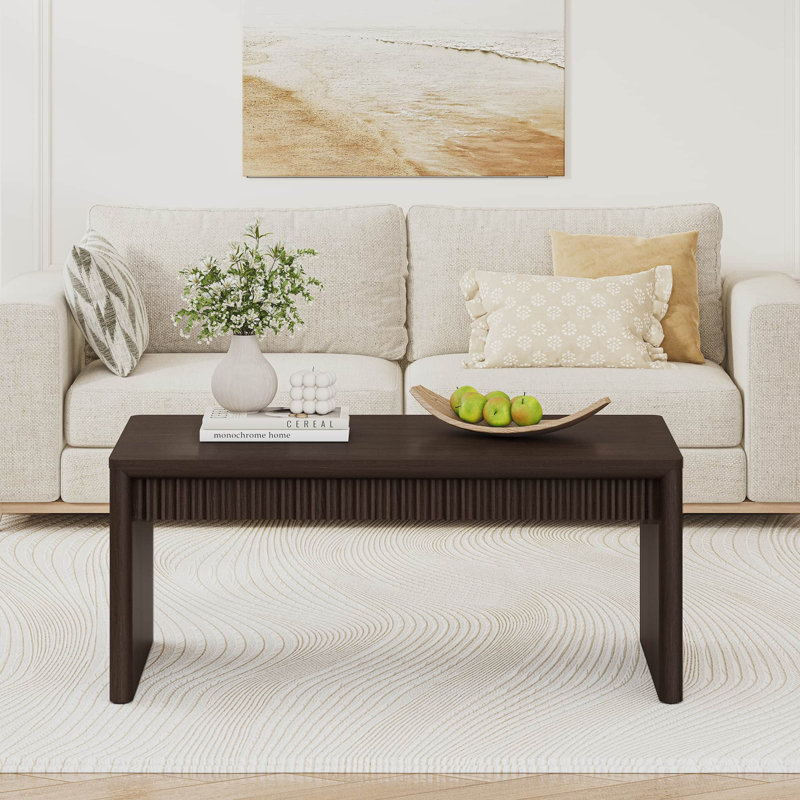 Table basse Aust Farmhouse, Plateau en noyer / base brune