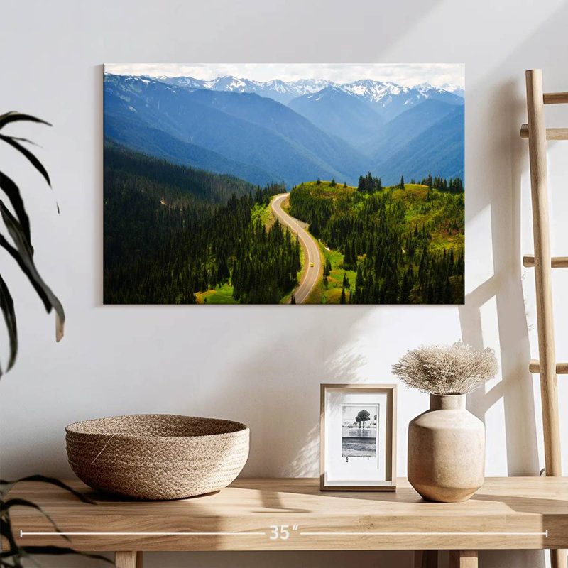 Route sinueuse à Hurricane Ridge