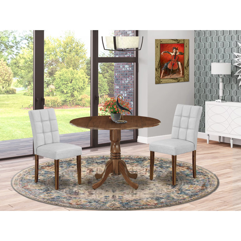 L'ensemble de salle à manger 3 pièces Mid Century Modern comprend une table en bois et 2 chaises en tissu de polyester gris clair Mid-Century, noyer antique