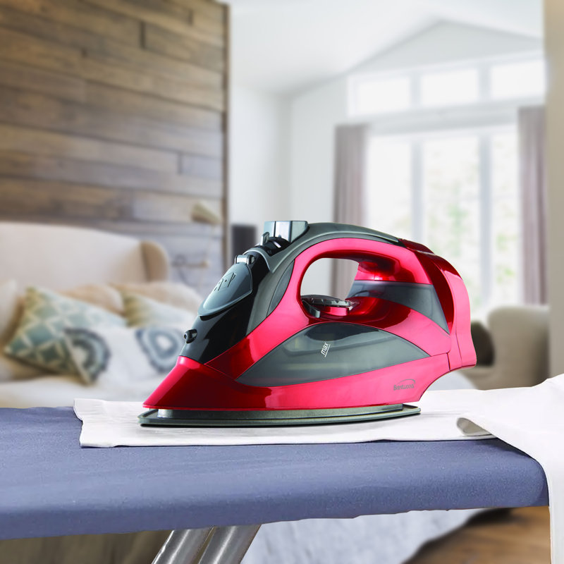 Fer Brentwood avec technologie de vapeur verticale, Rouge