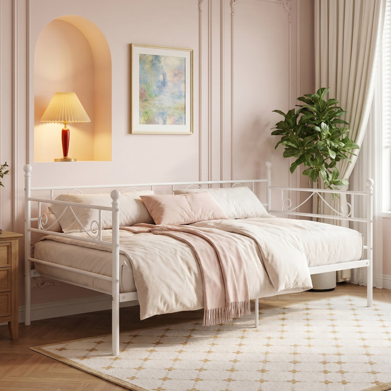 Metal Daybed, White