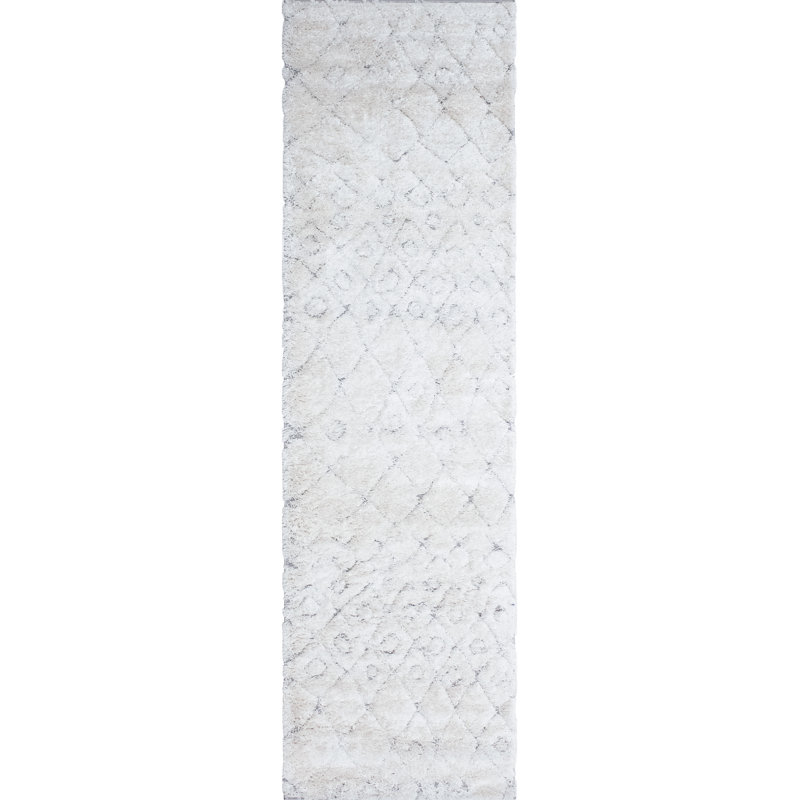 Argueta Geometric Indoor Rug, Runner 2'8" x 9'8"