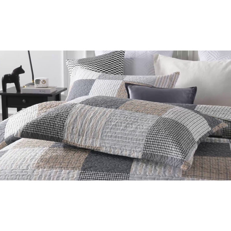 Plaid Patchwork Cotton Queen Quilt Set in Gray and Brown