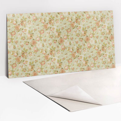 Ilene 50cm x 100cm PVC Field Tile in Green