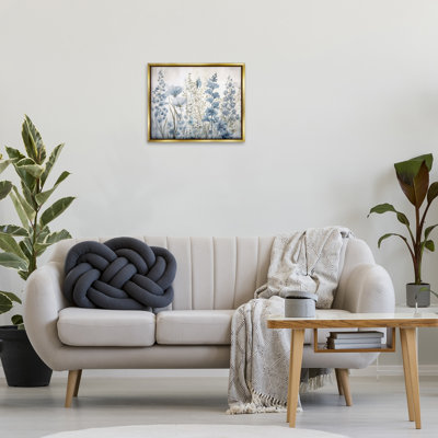 "Blue Nature Blooms", art mural sur toile flottante noire par Sasha