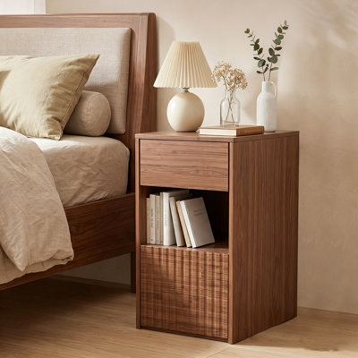 Classic Walnut-Coloured Bedside Table,Accent Chests,Nightstand