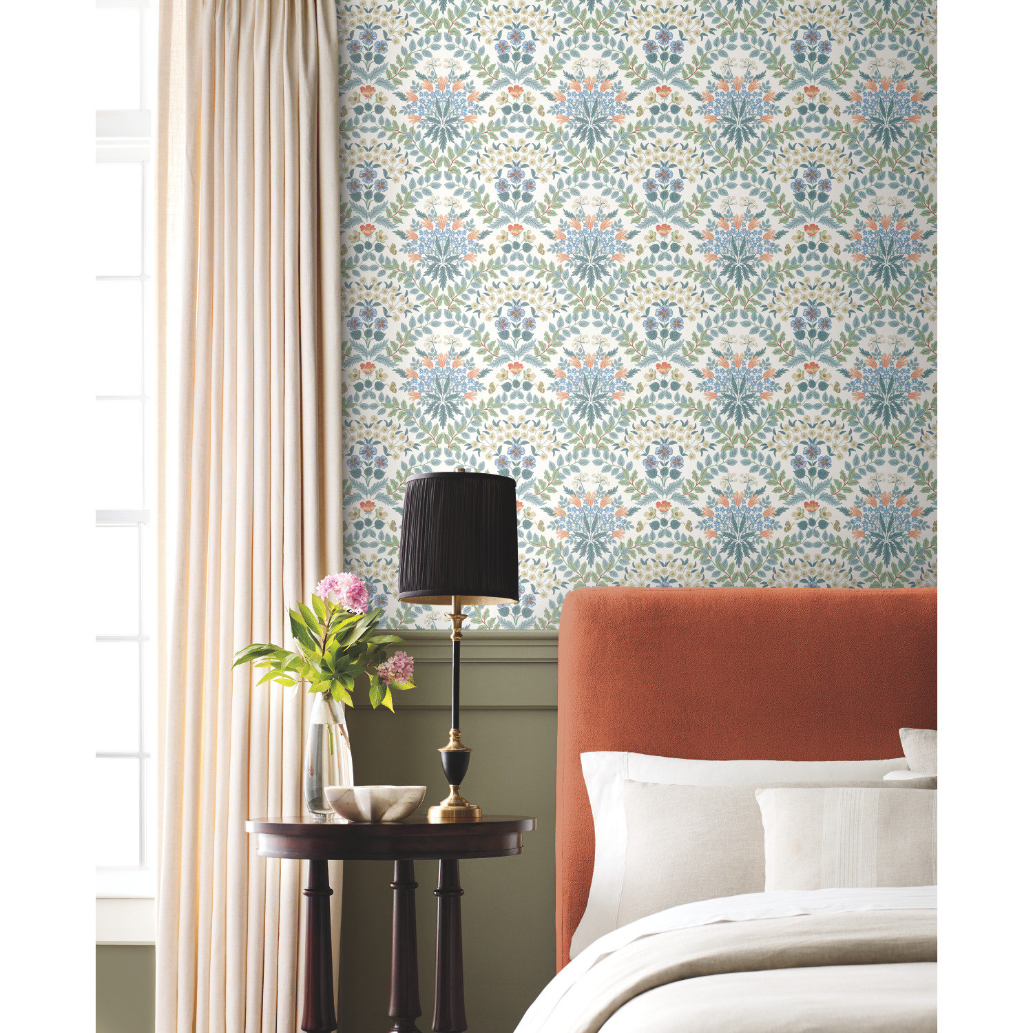 Rifle Paper Co. Bramble Wallpaper Double Roll, White/Green