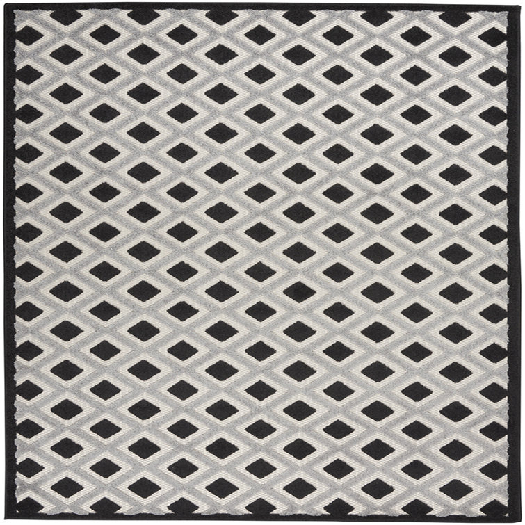 Aeliana Geometric Indoor / Outdoor Rug