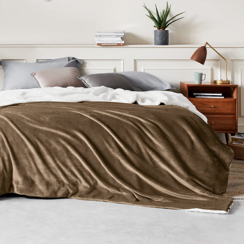 Bedsure Sherpa Fleece Blankets For Bed - Thick And Warm Blanket For Winter, Soft Fuzzy Plush Blanket For All Seasons GentleSoft™️