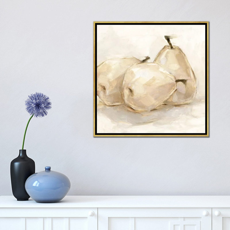 "White PEAR Study II" par Ethan Harper, reproduction d’art, H 18 po x l 18 po x P 1,5 po, Toile encadrée d'or, Aucun mat