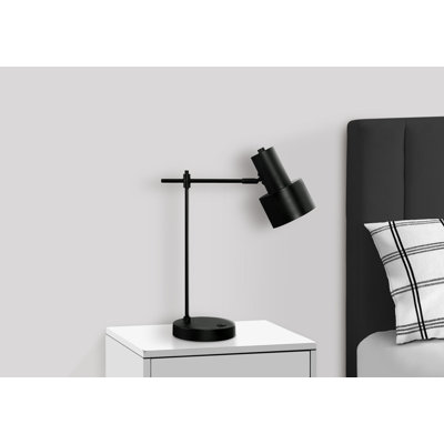 Lighting, H 21 po, lampe de table, port USB inclus, métal noir, abat-jour noir, moderne