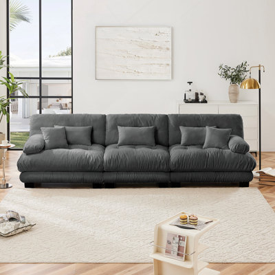 Luxueux canapé modulaire pour des espaces de vie polyvalents, rehaussant le confort et le style