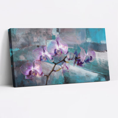 Tableau mural sur toile tendue représentant une orchidée violette avec un fond abstrait, idéal pour la décoration du salon et de la chambre.