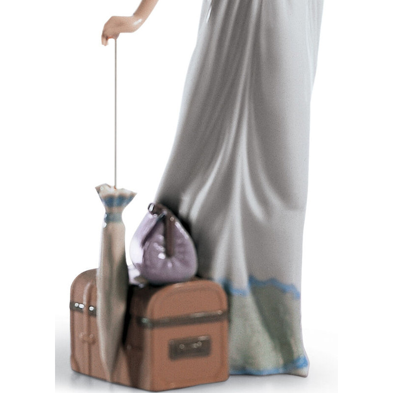 Travelling Companions Woman Figurine