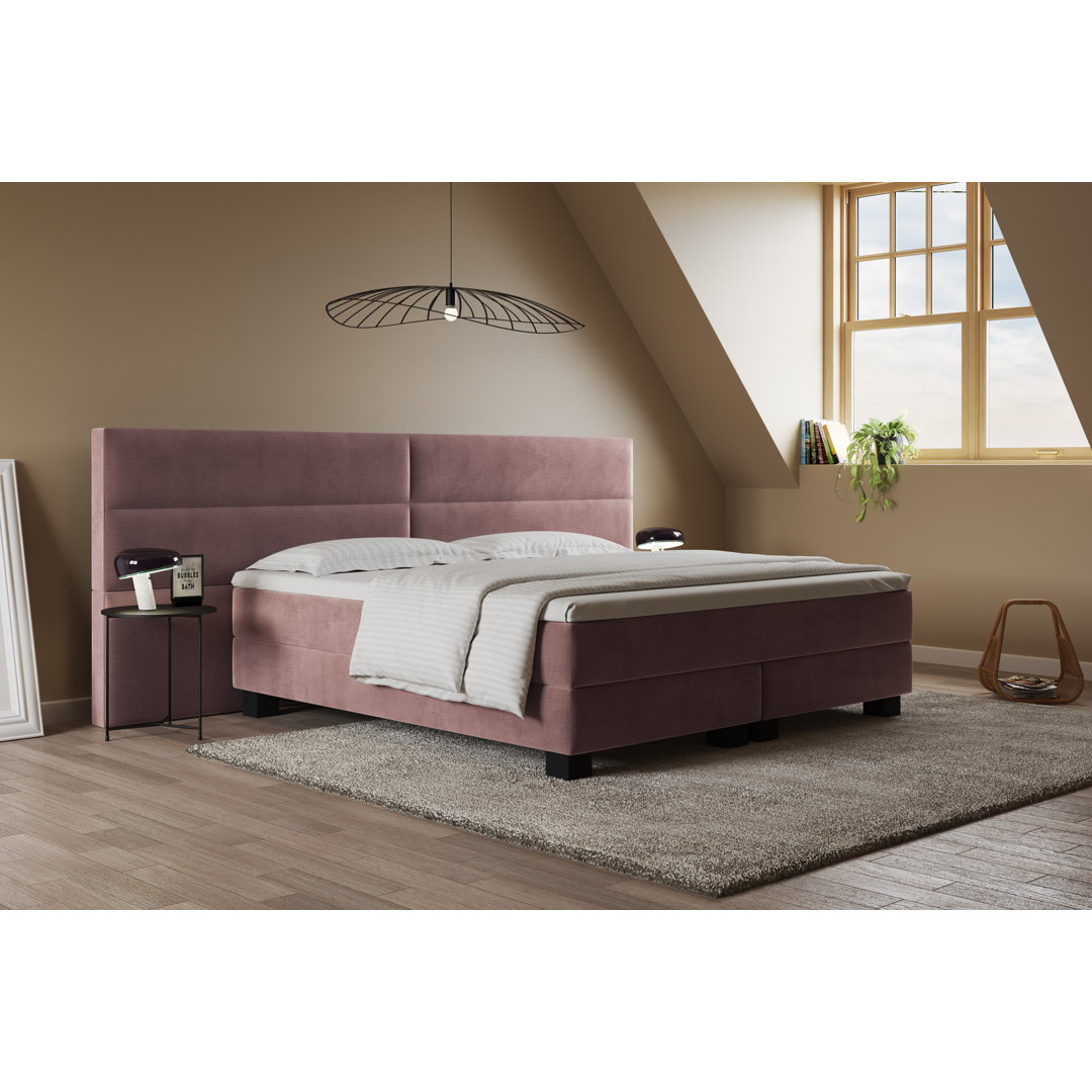 Boxspringbett Giulia mit Premium Visco Topper, mit Samtstoff bezogen