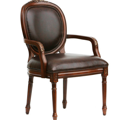 Chaise traditionnelle en cuir, détails ornements floraux complexes, structure en bois franc massif, siège collé, dossier ovale, pieds cannelés, brun, dossier de style minimal requis avec sculptures détaillées à la main, noyer