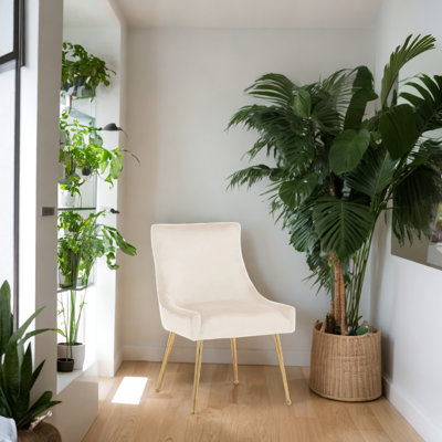 Chaise Eyeh Ii
