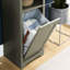 Armoire de rangement de salle de bain grise pour espaces étroits - hauteur de 64 po avec 4 tablettes réglables et panier à linge solide et pratique pour le salon, gris, panier à linge. Unité fonctionnelle