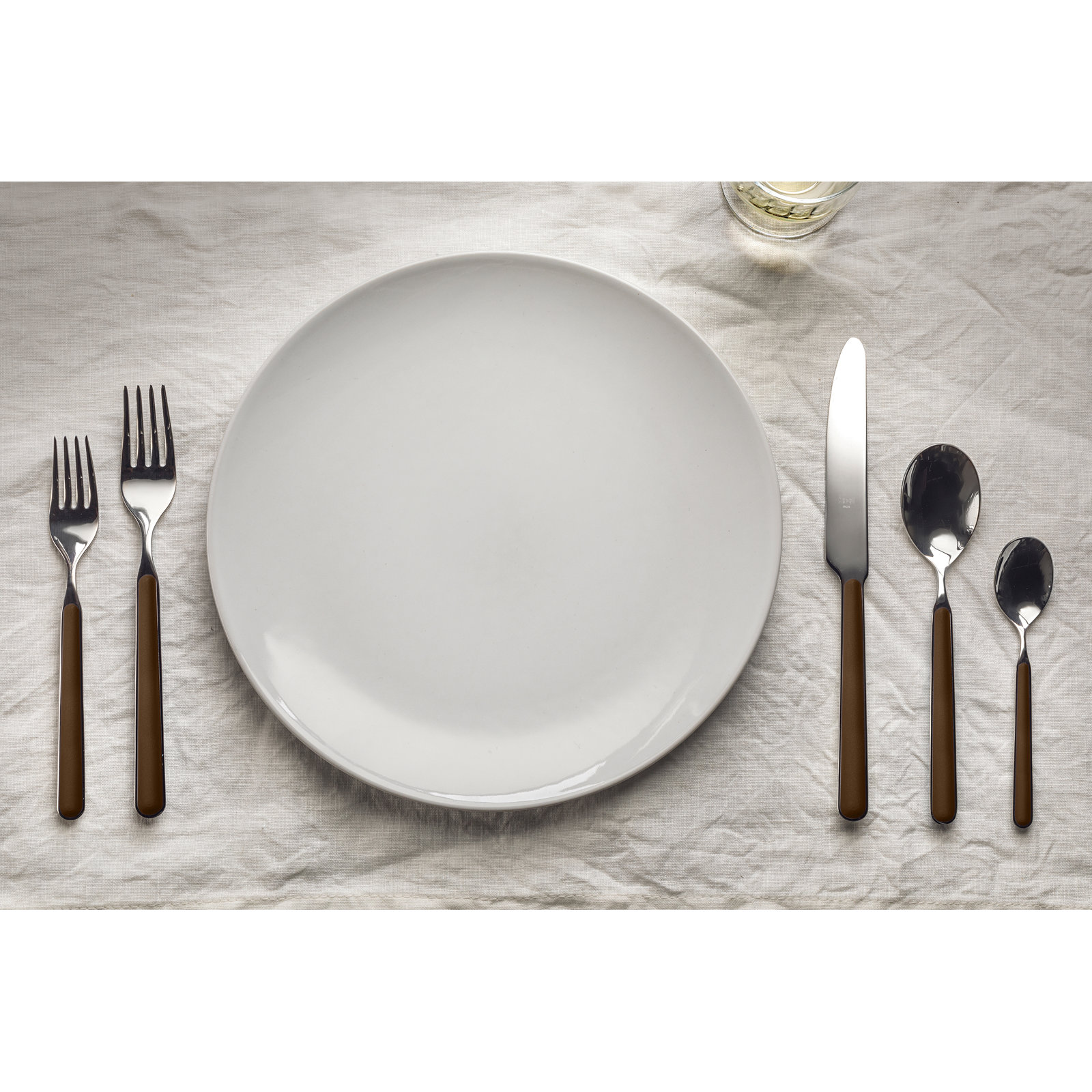 Fantasia Flatware Set - Service for 4, Tobacco
