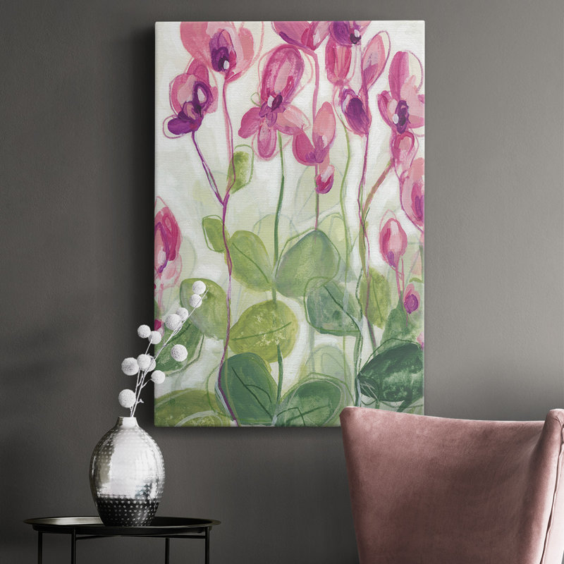 «Cyclamen Fantasia II», impression sur toile tendue, L 12 po x H 18 po