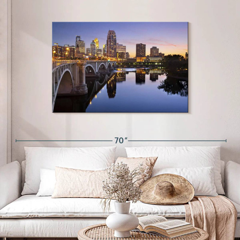 Ravi Minnesota, 30" H x 45" W