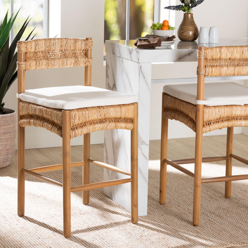 Tabouret de bar en jonc de mer tressé et bois d'acajou Bali & Pari Robinette