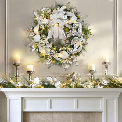 30in Battery Xmas Wreath with 40 LED Lights, Red Golden Ball Ornaments for Door