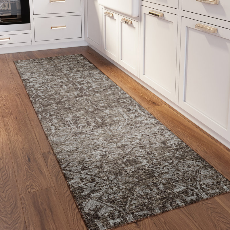 Fenwick Washable Oriental Indoor / Outdoor Rug, Rectangle 2'3" x 7'6"